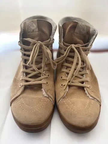 VANS 하이컷 보아 스니커즈 사이즈 US9 (27cm)