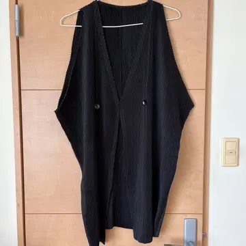 새상품급 SPECHIO 스페치오 셔틀프리츠 롱 베스트 베스트 블랙