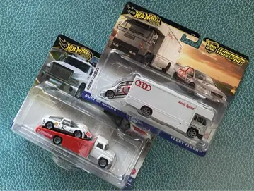 핫휠 팀 트랜스포트 2대