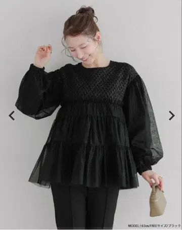 자카드 절개 튤 상의 fitmore 핏모어