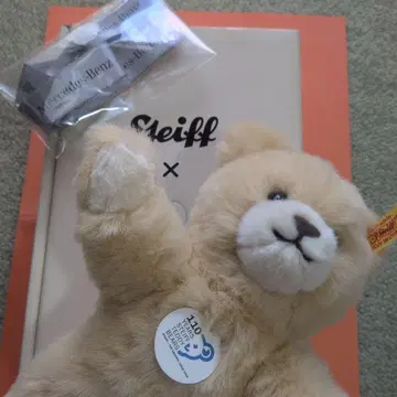 Steiff x Mercedes-Benz 410 테디베어