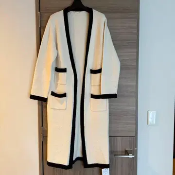 [ 미사용 새상품 ] MUSE 롱 가디건