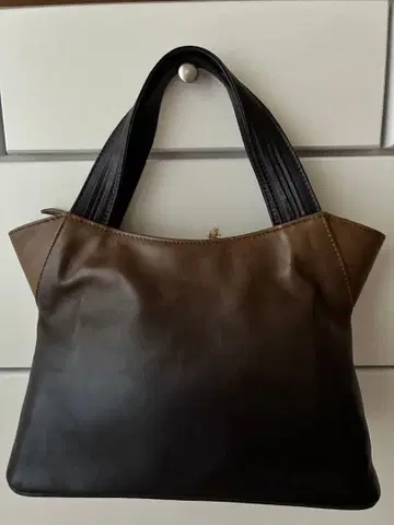 마더하우스 은행잎 그라데이션 천연 가죽 백