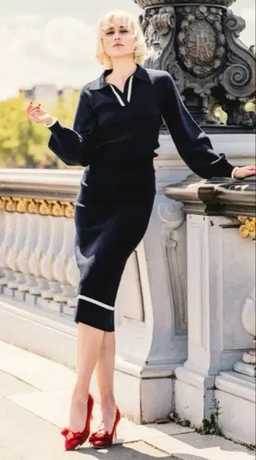 [택 없음 미사용] JENNE 배색 니트 프렌치 시크 타이트 스커트