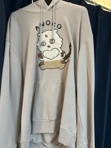 치이카와 x 시마무라 후드티 [ 그 아이 ]