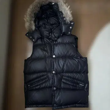 CAMP7 블랙 다운 베스트 S 사이즈 퍼 포함