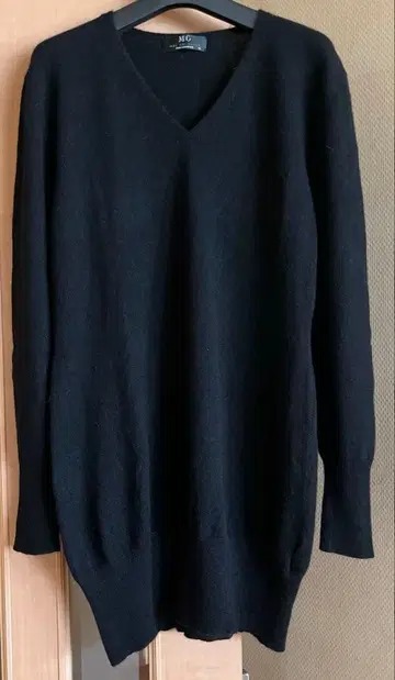 MIG MEG EXCHANGE 캐시미어 V넥 스웨터 3L 블랙