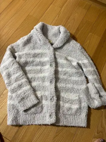 피케 스트라이프 플리스 가디건