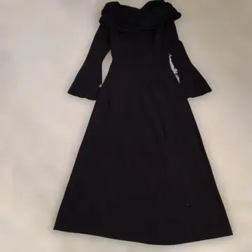 프레이 아이디 드레이프 넥 리브 니트 원피스