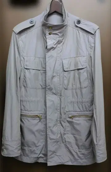 아티산 베이지 밀리터리풍 자켓 M 사이즈