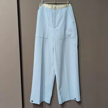 FEMMEL 라이트 블루 와이드 레그 슬랙스