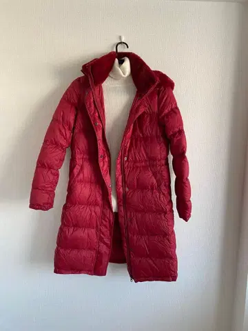 컨디션 최상 DoCLACCE 빨간색 후드 부착 경량 울트라 웜 다운 자켓