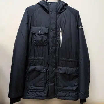 네이비 후드 부착 마운틴 후드티