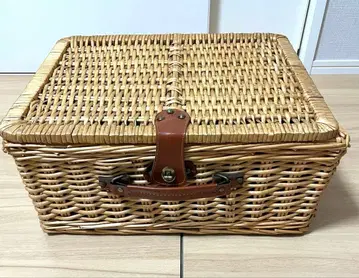 [ 새상품급 ] 허밍버드 위커 (등나무) 피크닉 바스켓 중형 무료배송