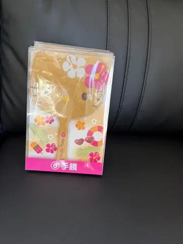 헬로키티 산리오 제일복권 컬러풀 꽃무늬 손거울 4개