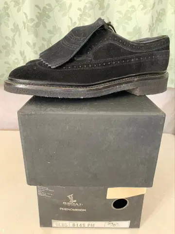 리걸 페노메논 윙팁 스웨이드