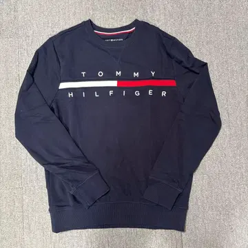 TOMMY HILFIGER 네이비 맨투맨 L 사이즈 새상품급