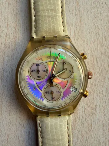 Swatch Chrono 아이보리 밴드