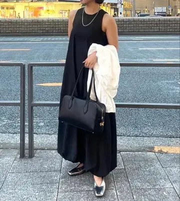 미라 오웬 암슬리 벌룬 원피스