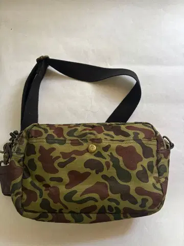 TakeoKikuchi 카모 패턴 숄더백