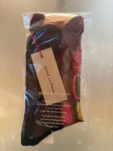 미개봉 미나 페르호넨 양말 tarte 쓰구전 네이비