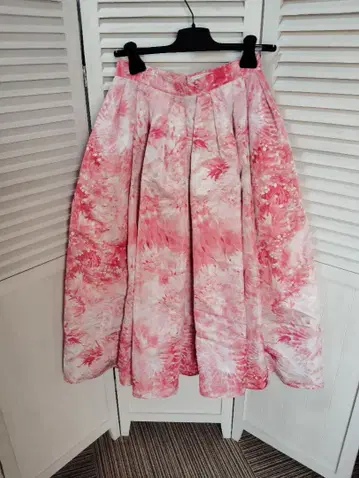 [ 미사용 ] Alexander McQueen 플레어 스커트 핑크 계열