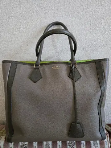 A.D.M.J. 카키 그레이지 토트백 가로형 출퇴근 통학 A4 수납 가능