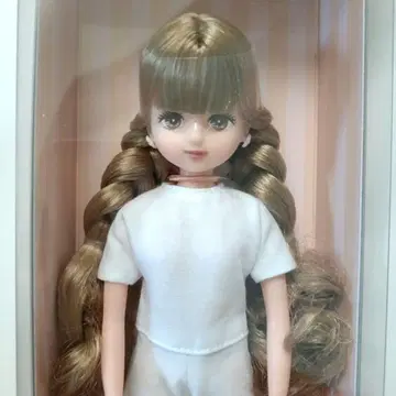 팔레트 F 고베 산노미야 베이직 모델 리카짱 캐슬 리카짱 산노미야