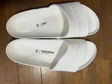 BIRKENSTOCK 화이트 샌들