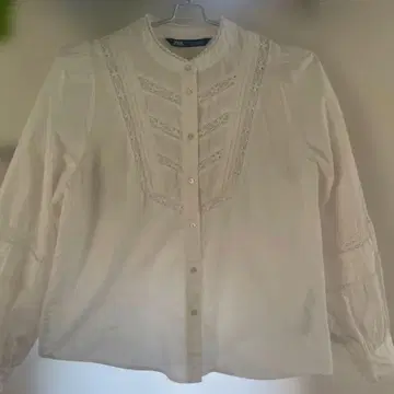 ZARA 화이트 레이스 디테일 셔츠 S 사이즈