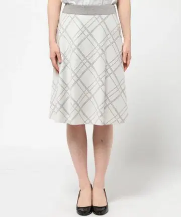 자유구 (ONWARD) 스커트 | 사이즈 38 플레어 스커트