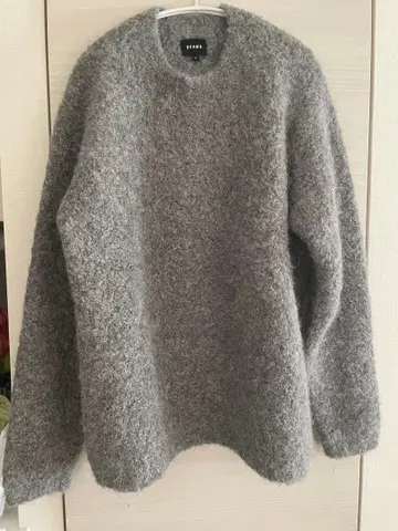 BEAMS 알파카 혼방 그레이 스웨터