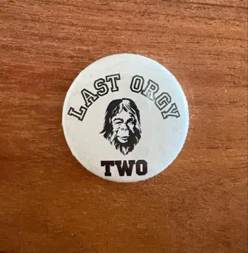 레어!! LAST ORGY TWO 라스트 오지 2 핀 배지
