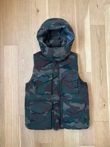 REMI RELIEF 카모플라주 패턴 다운 베스트