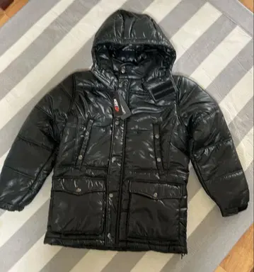 퍼스트다운 미사용 새상품 블랙 후드 부착 다운 자켓