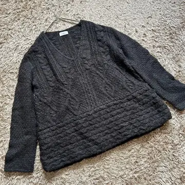 IENA 케이블 니트 V넥 알파카 혼방 스웨터 다크 브라운
