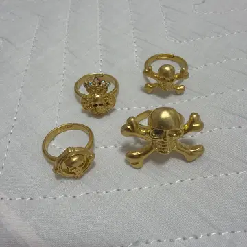 BLACK PEACE NOW 스컬 반지 4개 세트