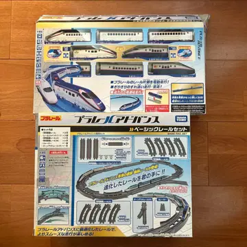 플라레일 어드밴스 차량과 레일 세트