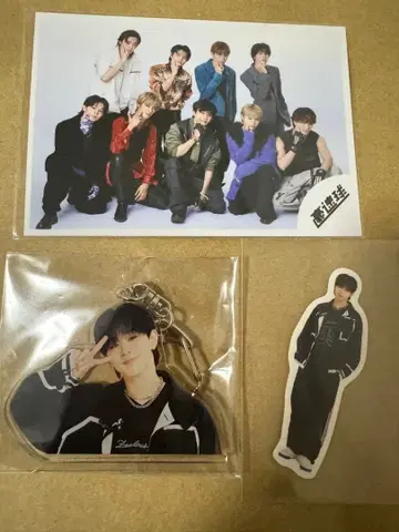 스포츠맨 힙 ONE N' ONLY EIKU 아크링 키링 스티커