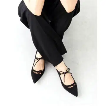 [ 새상품급 ] 포인티드 더블 리본 플랫