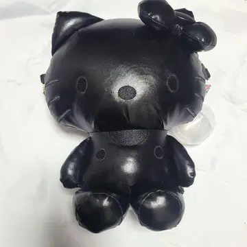 헬로키티 사선 숄더백 메탈릭 바디 숄더백