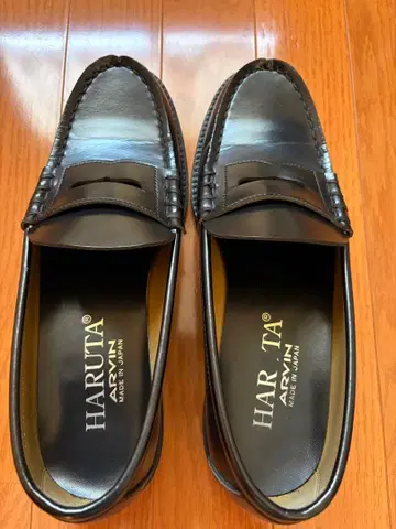 HARUTA ARVIN 블랙 로퍼