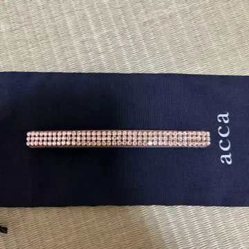 acca 오드리 머리핀 베이지