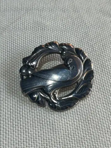 조지 젠슨 브로치