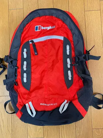 berghaus 버그하우스 백팩 빨간색