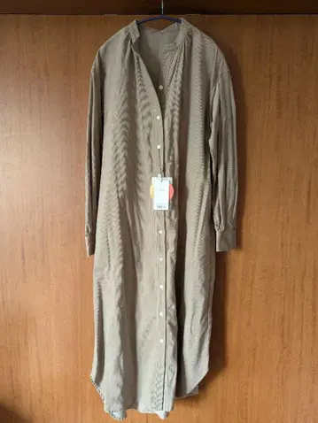 [ 미사용 ] 어반 리서치 코듀로이 셔츠 원피스 사이즈 36