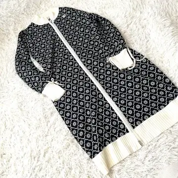 Super Beauty 블랙 화이트 지퍼 니트 원피스 40 리본