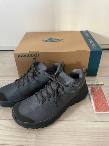 새상품급 몽벨 트레일랜더 와이드 남성용