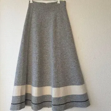그레이 니트 플레어 롱 스커트