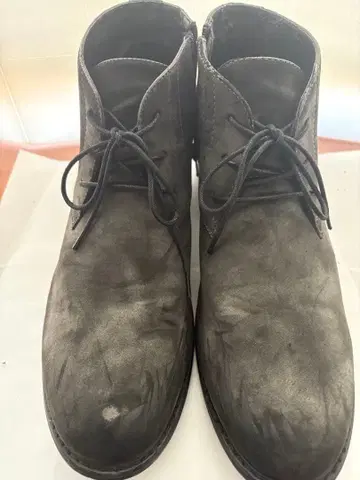 HAMNETT 스웨이드 사이드 지퍼 처카 부츠